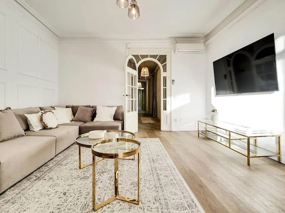 Casa Modernista En Paseo De Gracia Apartment Barcelona Spain