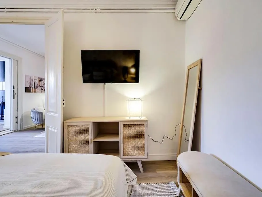 Casa Modernista En Paseo De Gracia Apartment Barcelona Spain