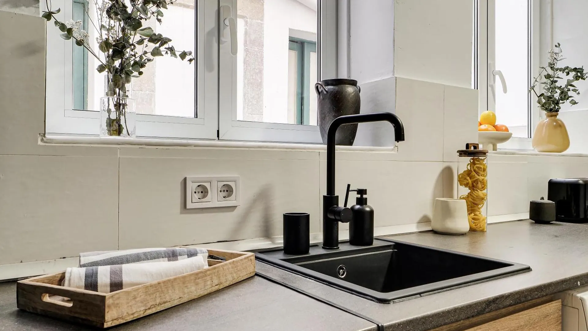 Casa Modernista En Paseo De Gracia Apartment Barcelona