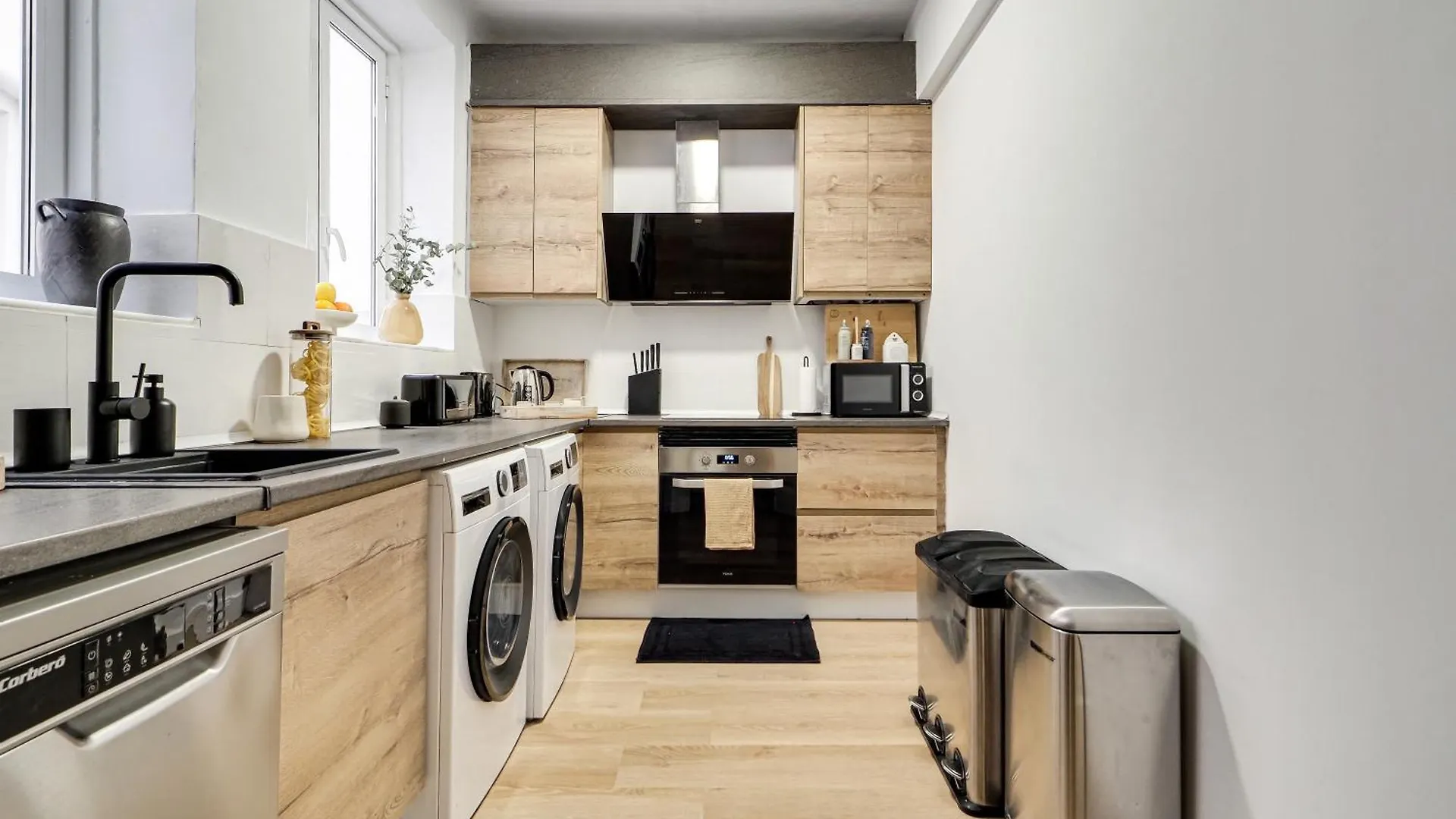 Casa Modernista En Paseo De Gracia Apartment Barcelona